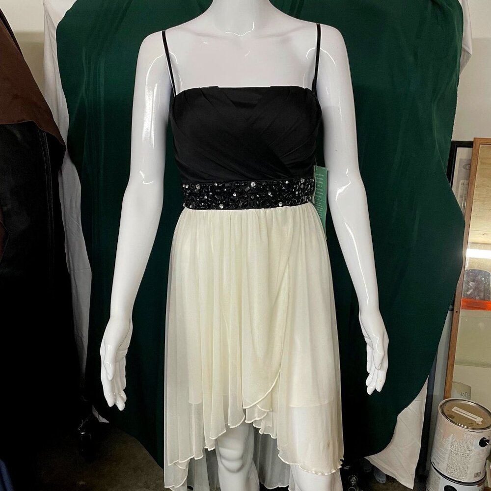 NWT B Smart Women's Size 5 Black & White Dress w/ Black Emerald Waist B. Smart